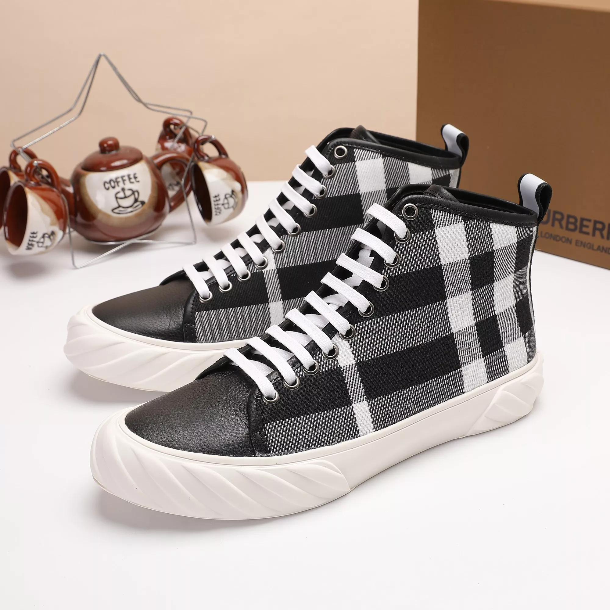 burberry high tops chaussures pour homme s_1274062